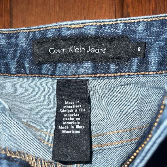 Calvin Klein Bootcut Jeans- Women’s size 8 - Picture 7 of 10